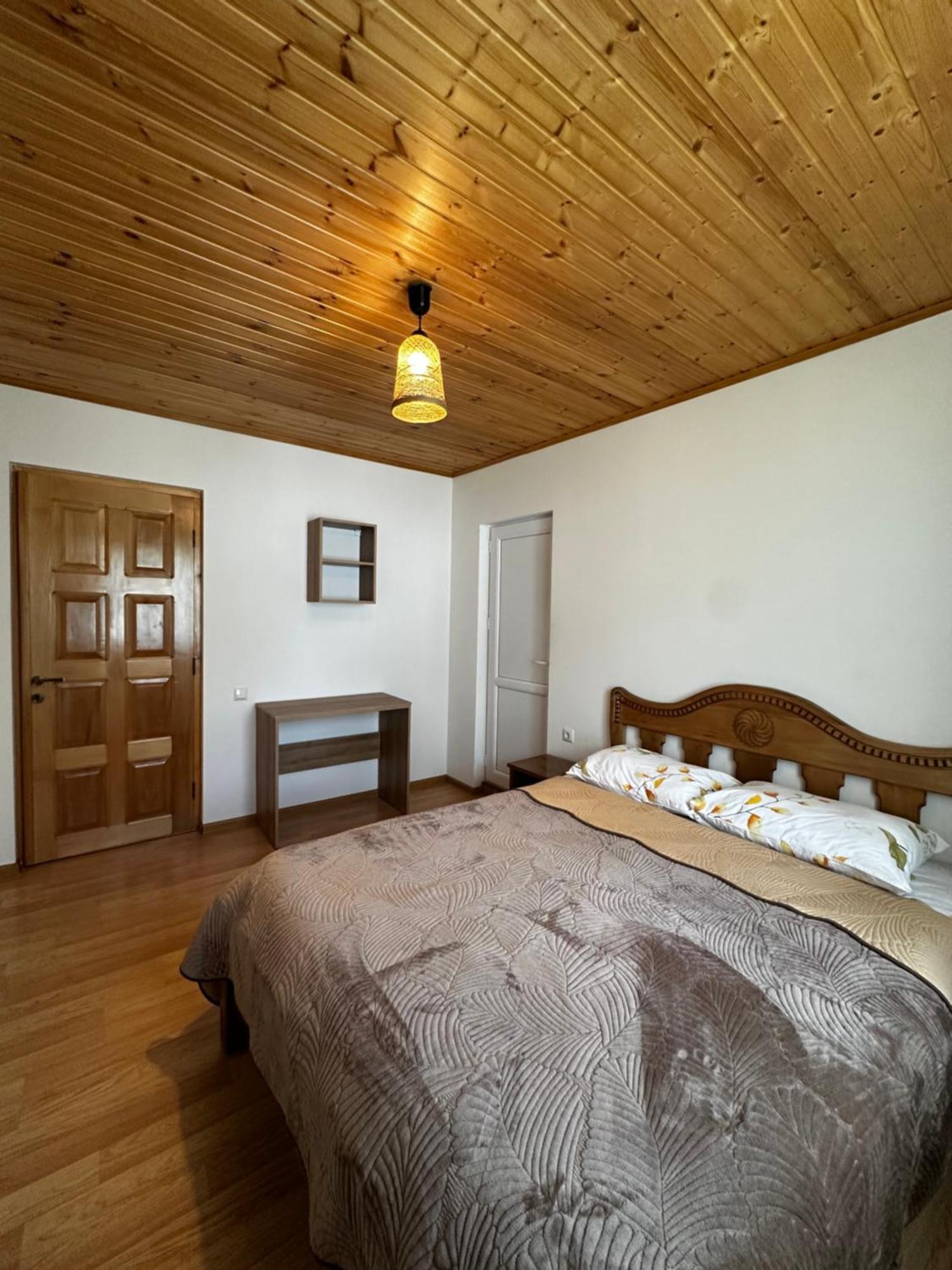 Guest House Victor Zhabeshi Esterno foto