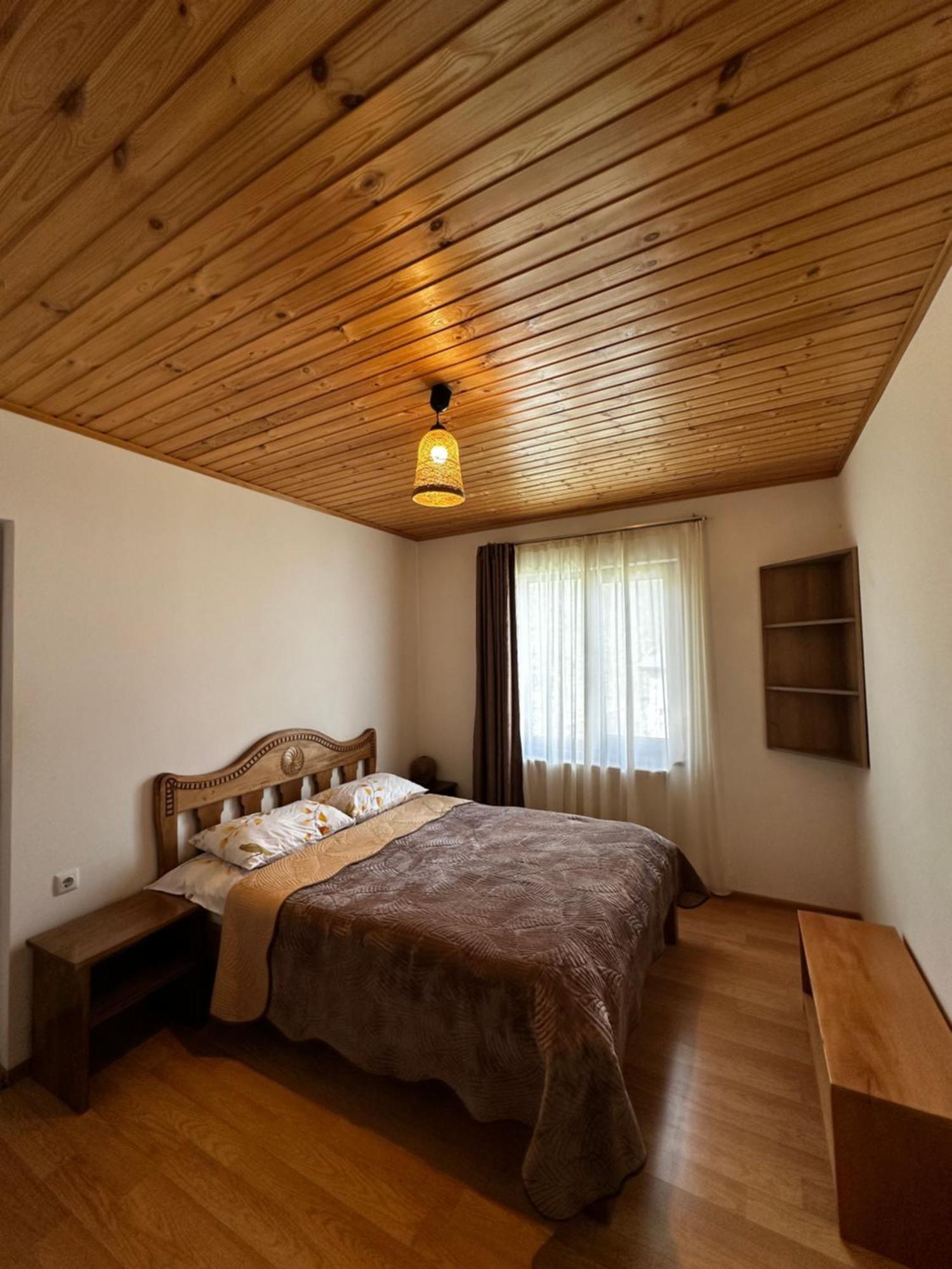 Guest House Victor Zhabeshi Esterno foto