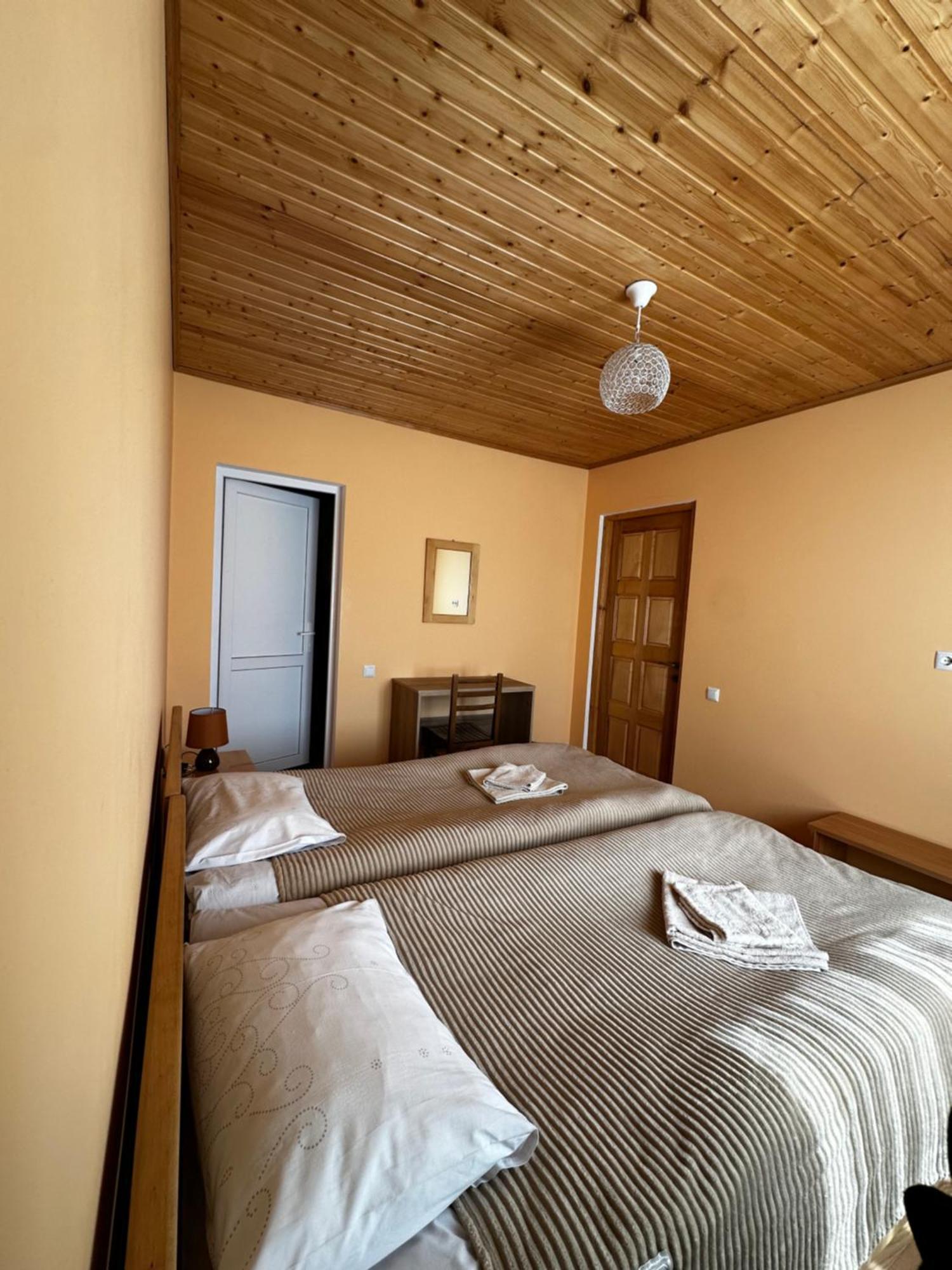 Guest House Victor Zhabeshi Esterno foto